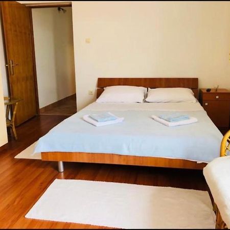 Danijel Apartamento Vir Exterior foto